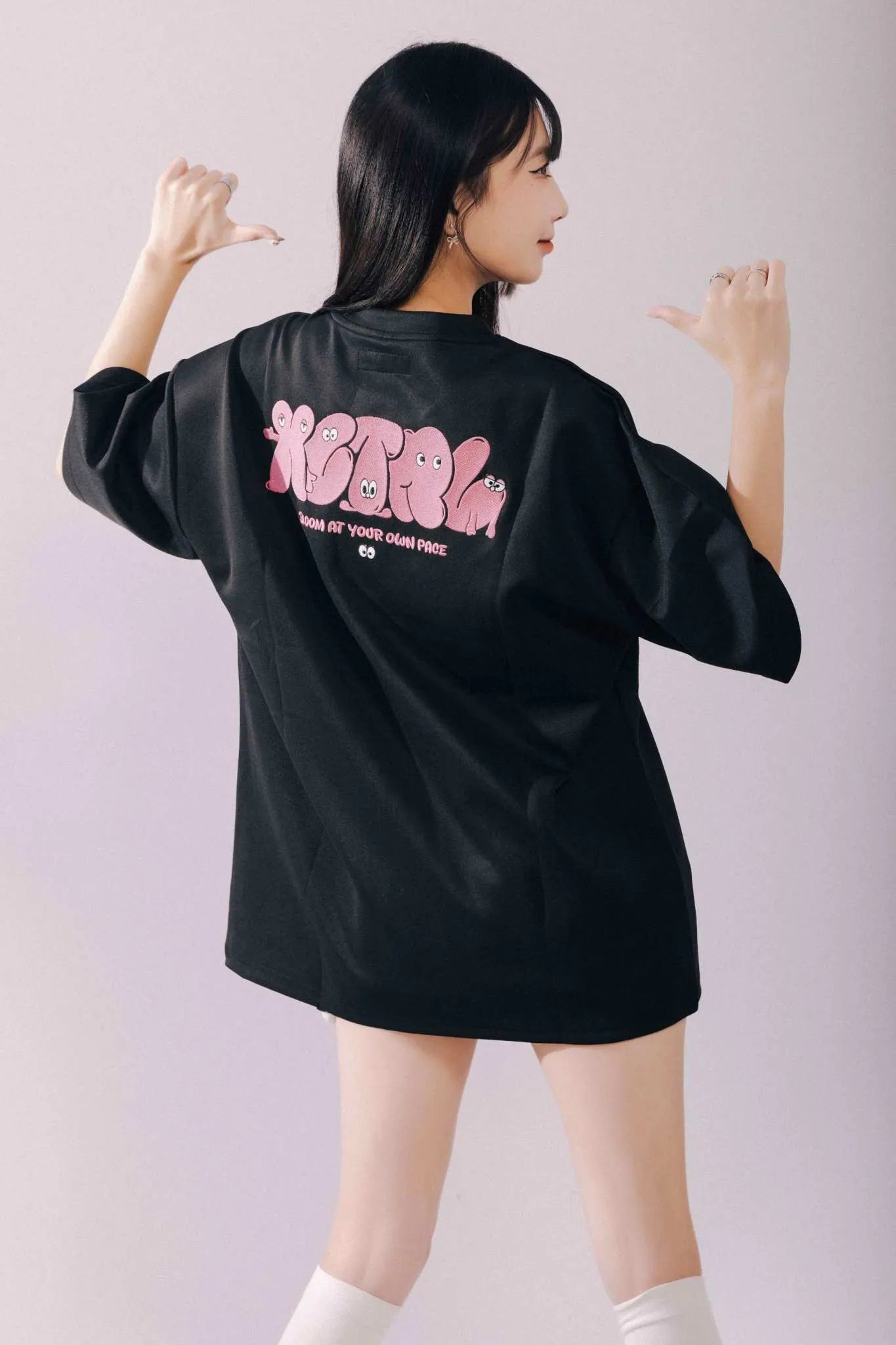 XCTRL Flowing with Freedom Oversize Shirt - Black